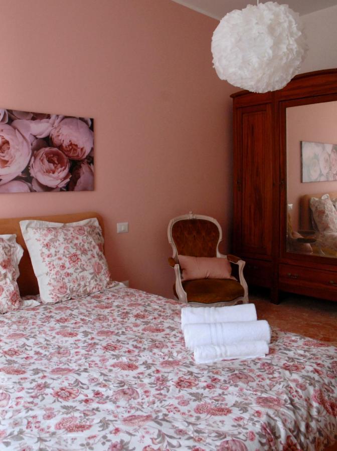 Casa Paolina Nel Centro Di Bracciano 빌라 외부 사진